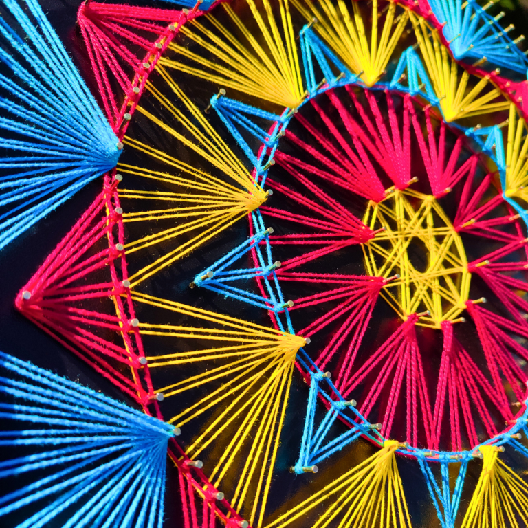 Rozeta NEON AZTECA z tutorialem - Zestaw String Art BOX