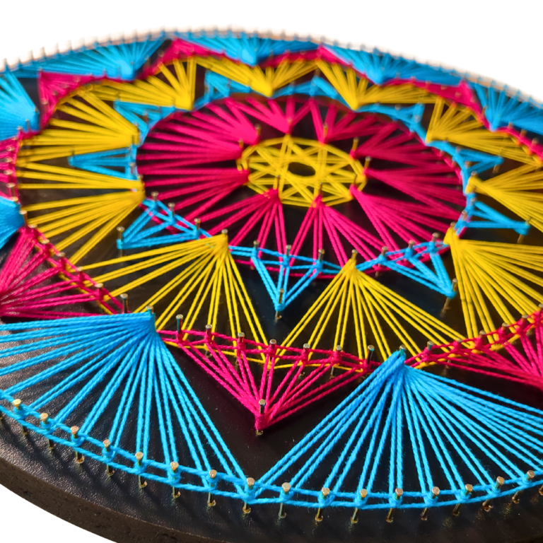 Rozeta NEON AZTECA z tutorialem - Zestaw String Art BOX